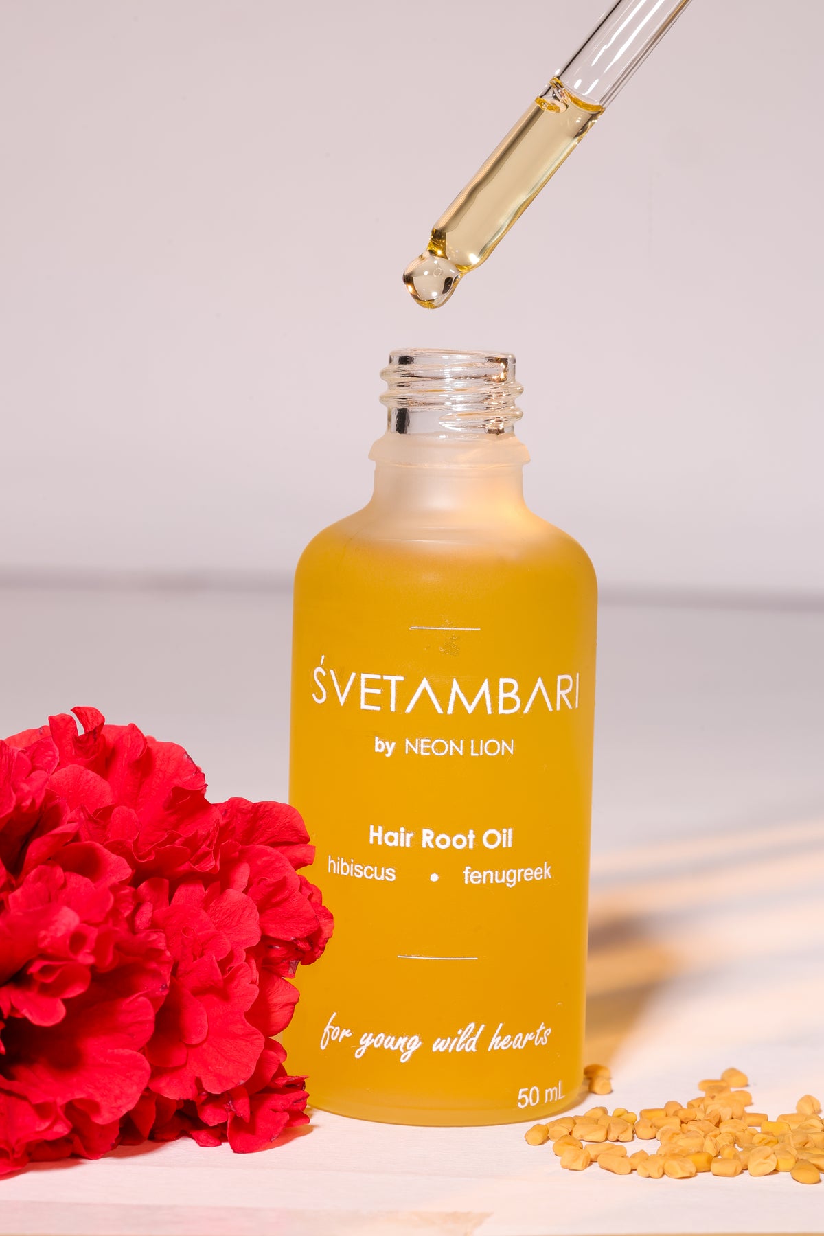 Śvetambari Hair Oil - Hibiscus & Fenugreek