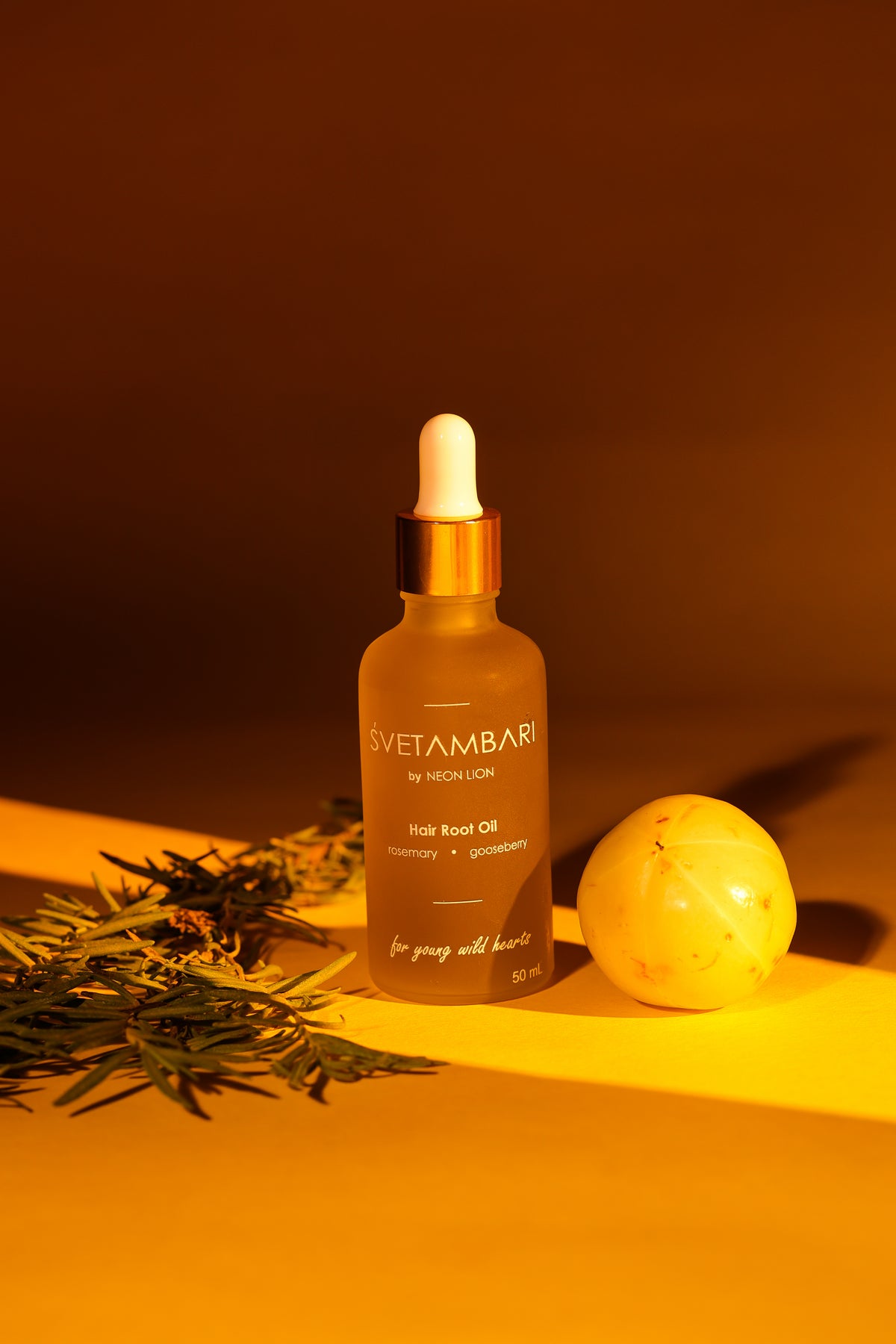 Śvetambari Hair Oil - Rosemary & Gooseberry